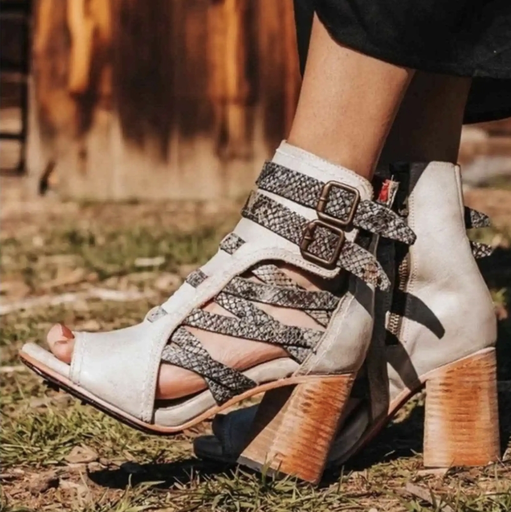FreeBird Tiara Ice Multi Sandals size 7